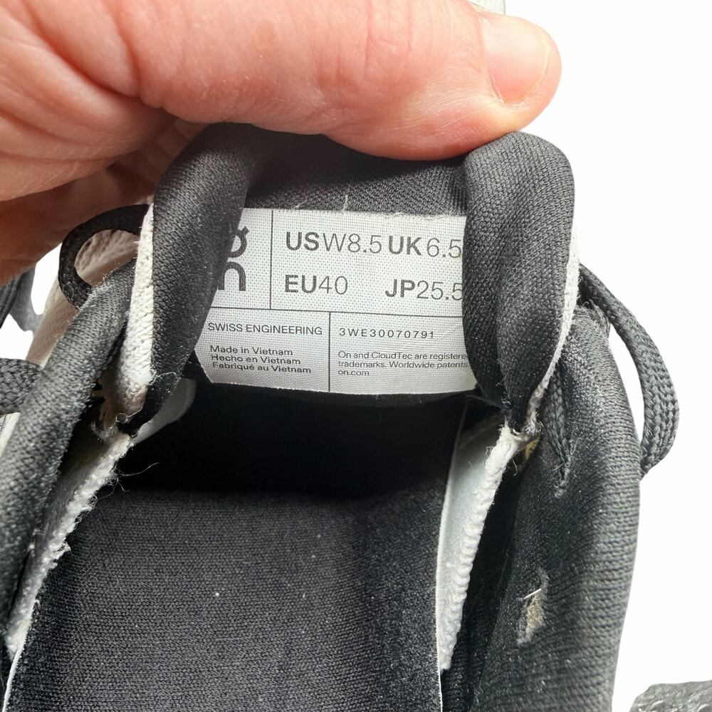 On Running Cloud X White Black Running Shoes Women’s 8.5 EU40 - Picture 16 of 16